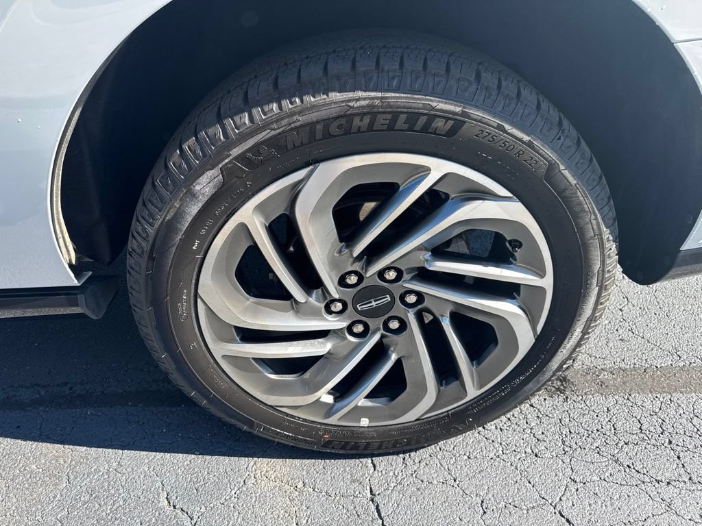 Used 2026 Lincoln Navigator Reserve AWD/4WD image 13