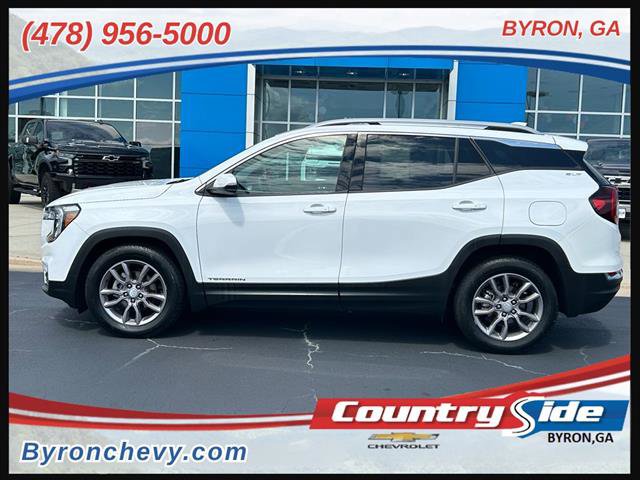 Used 2023 GMC Terrain SLT w/ Infotainment Package II