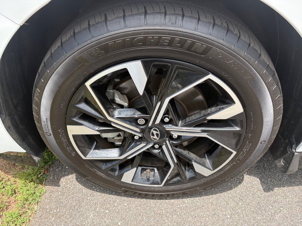Used 2024 Hyundai Sonata SEL FWD image 31