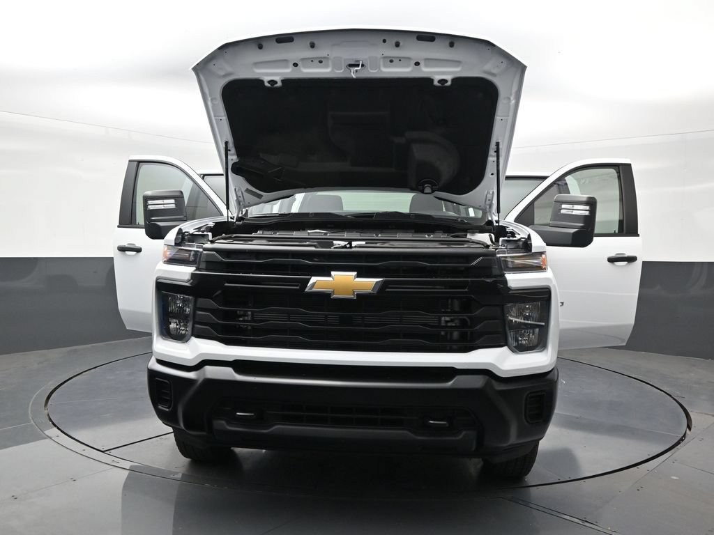 Used 2026 Chevrolet Silverado 3500 W/T AWD/4WD image 32