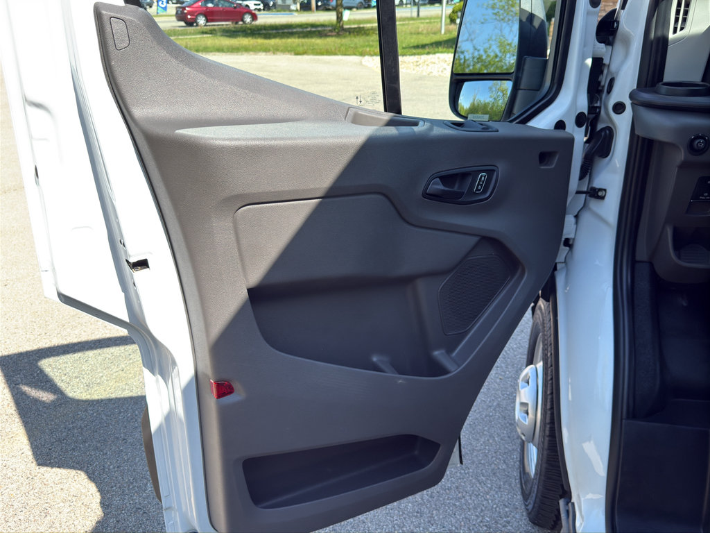 Used 2024 Ford Transit 150 Low Roof AWD image 16