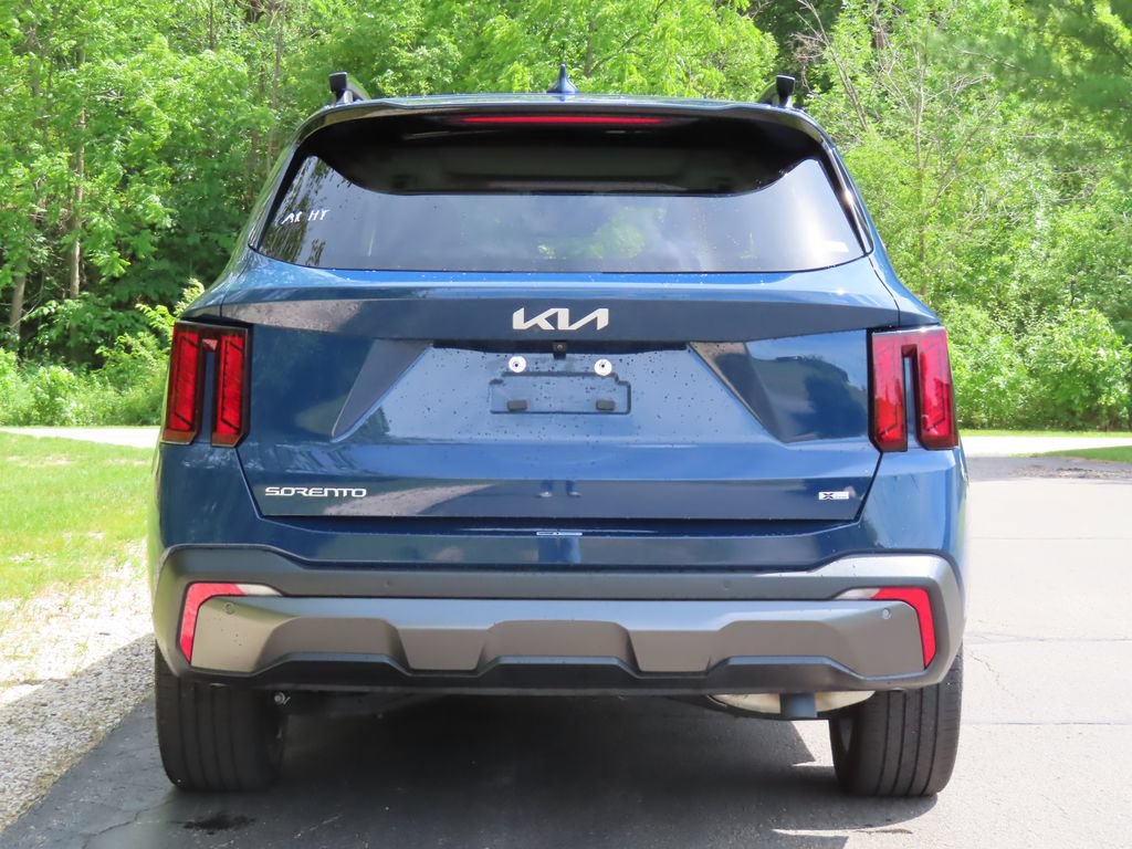 Certified 2024 Kia Sorento X-Line EX AWD/4WD image 6