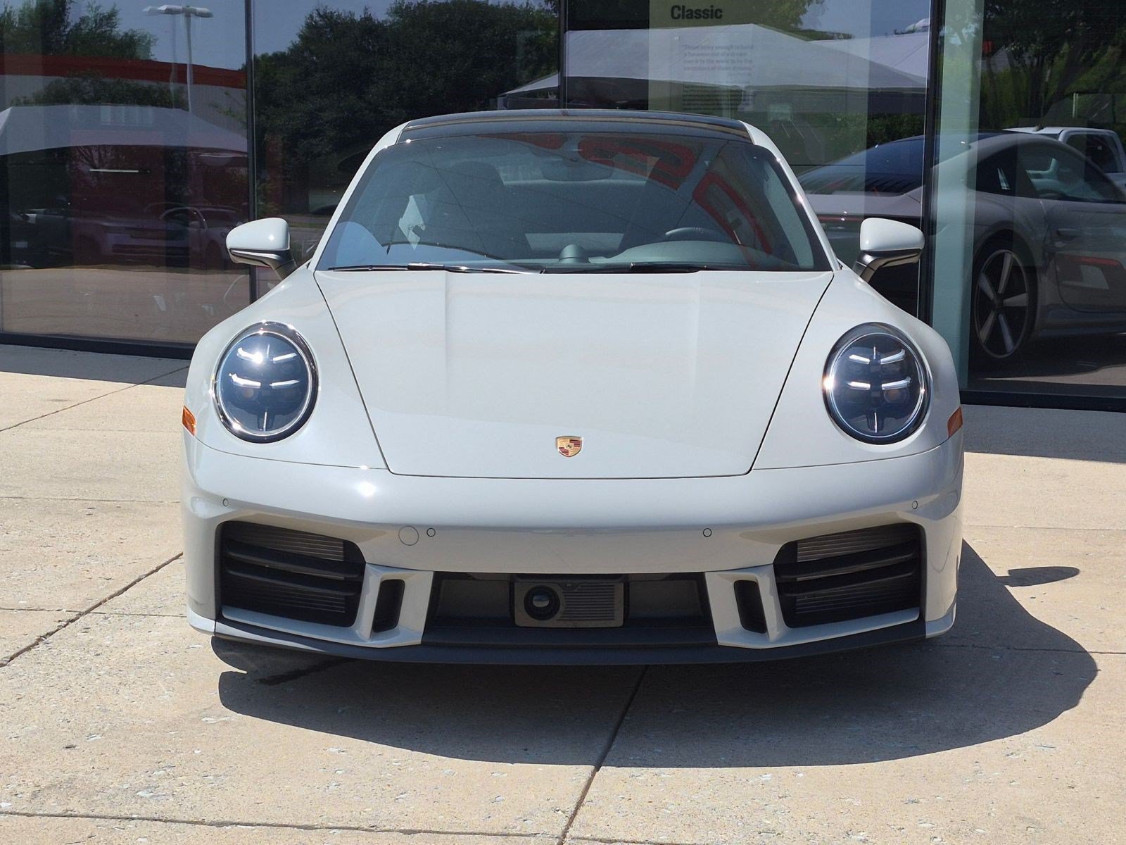 Certified 2026 Porsche 911 Carrera RWD image 6