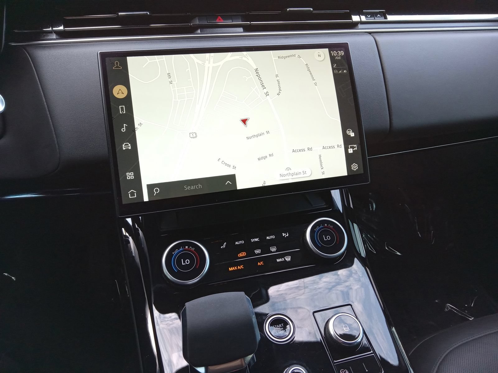 Used 2023 Land Rover Range Rover Sport SE AWD/4WD image 15