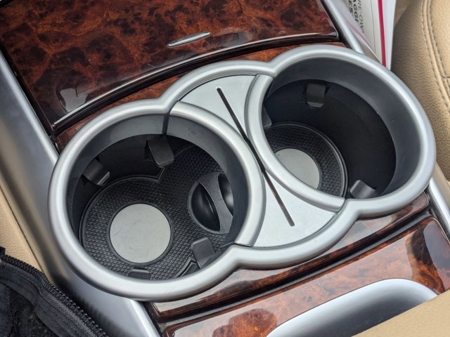 Used 2010 Mercedes-Benz R 350 4MATIC image 16