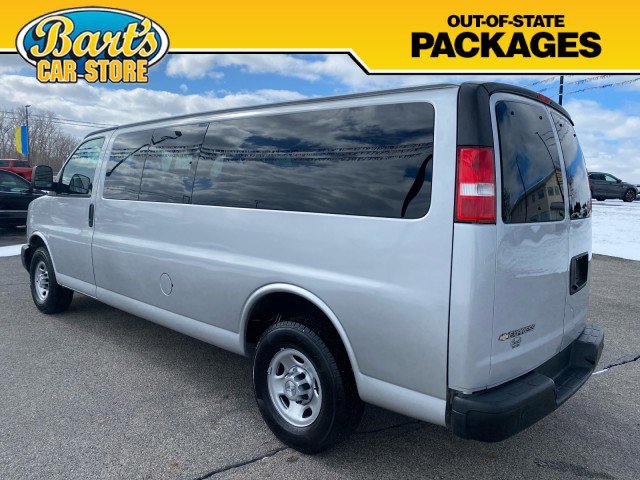 Used 2019 Chevrolet Express 3500 LS RWD image 4