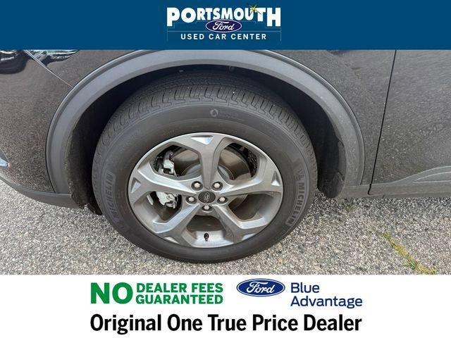 Used 2025 Ford Escape ST-Line w/ Tech Pack #1 AWD/4WD image 32