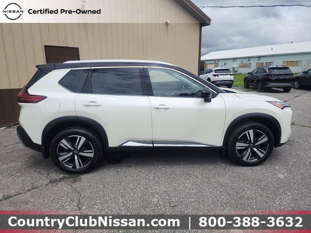 Certified 2022 Nissan Rogue Platinum w/ Head-Up Display Package AWD/4WD image 9