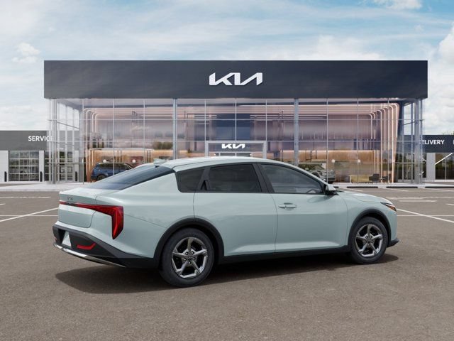 New 2026 Kia K4 FWD image 7