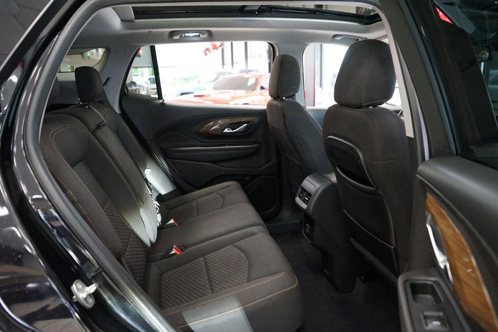 Used 2019 GMC Terrain SLE w/ Driver Convenience Package AWD/4WD image 14