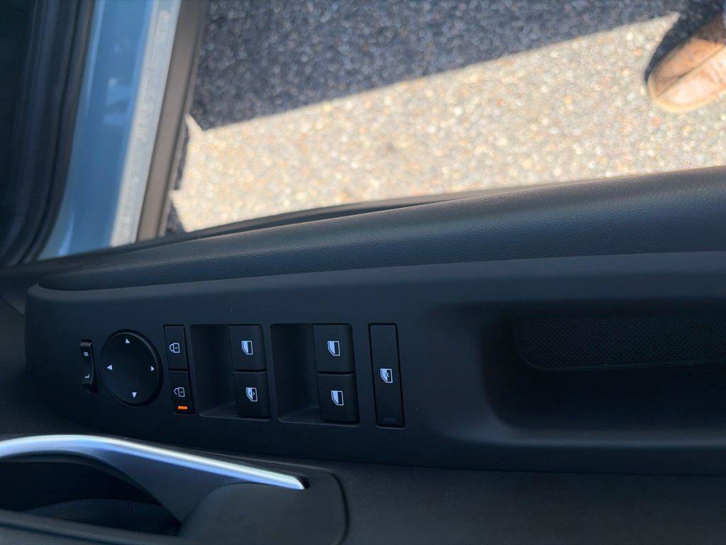 New 2027 Hyundai Santa Cruz SE AWD/4WD image 10