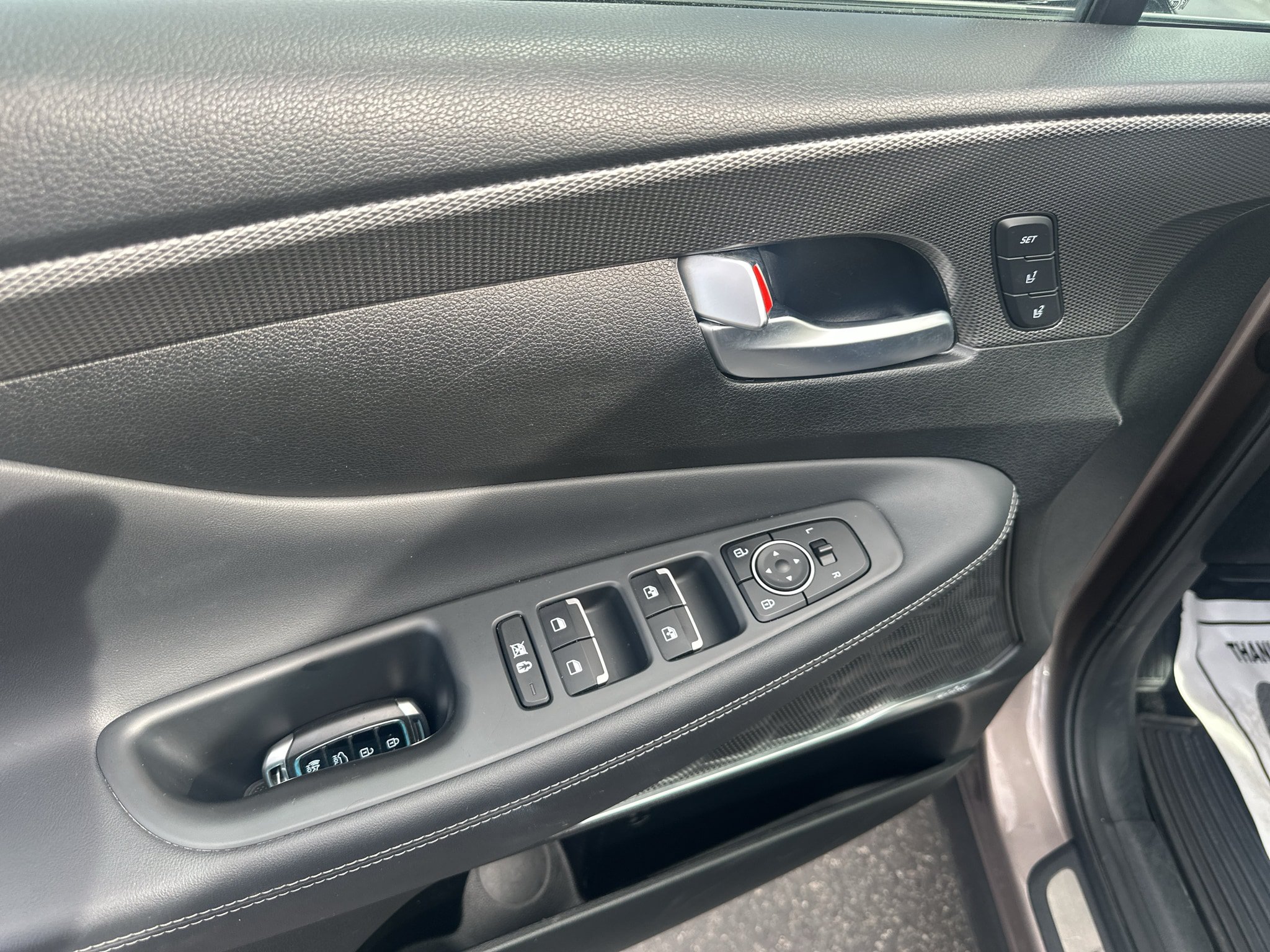 Used 2019 Hyundai Santa Fe AWD image 10
