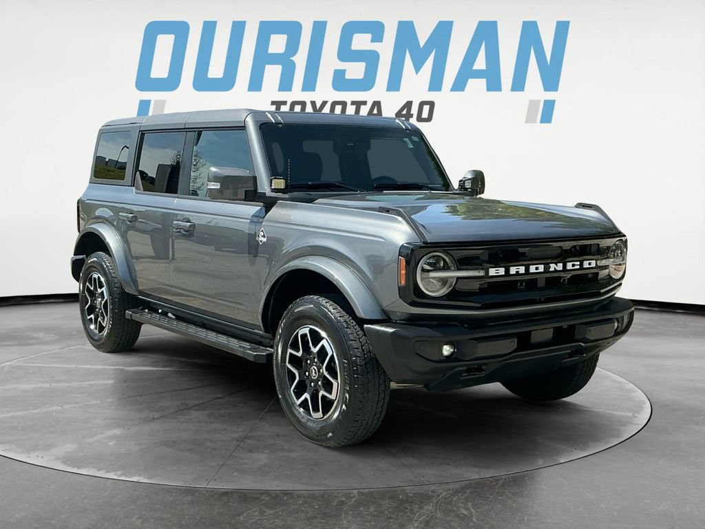 Used 2024 Ford Bronco Outer Banks image 1