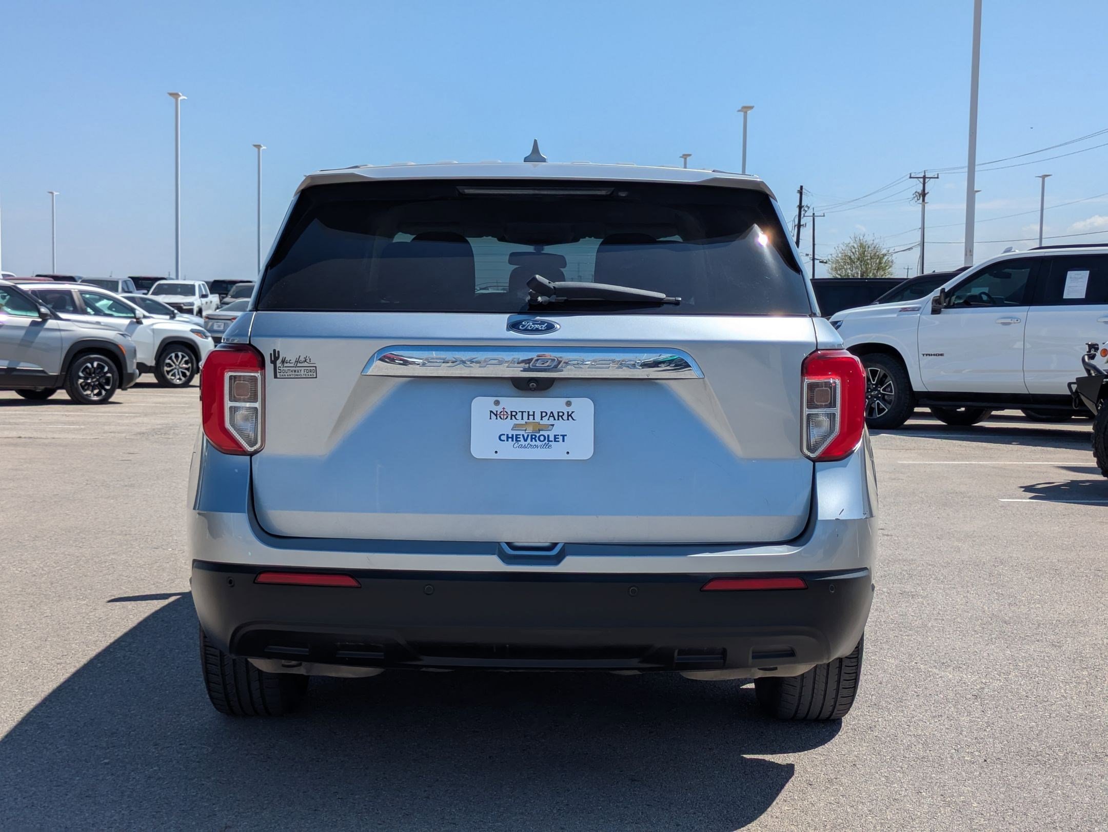 Used 2020 Ford Explorer 2WD image 4