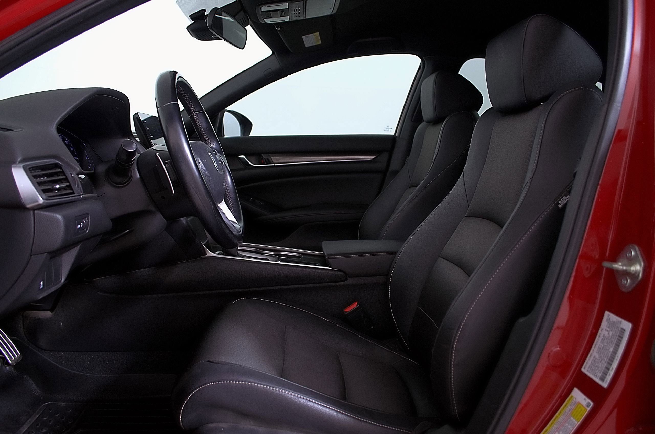 Used 2020 Honda Accord Sport image 13