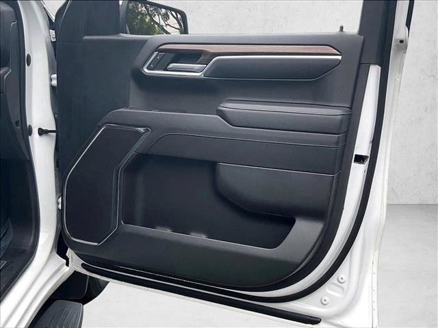 Used 2023 Chevrolet Silverado 1500 LT RWD image 19
