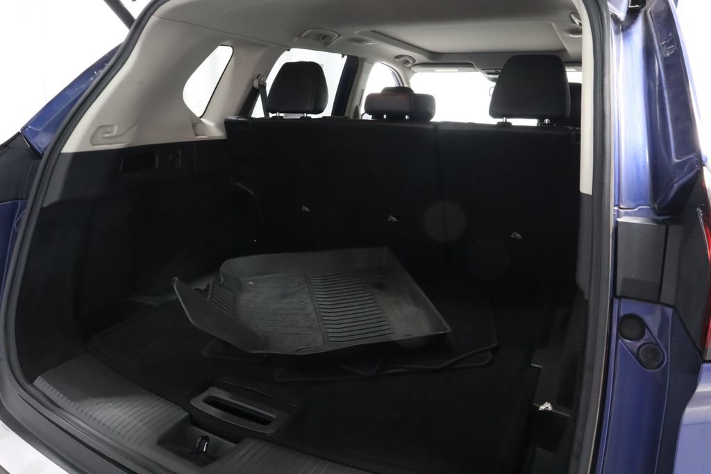 Certified 2021 Nissan Rogue Platinum image 16