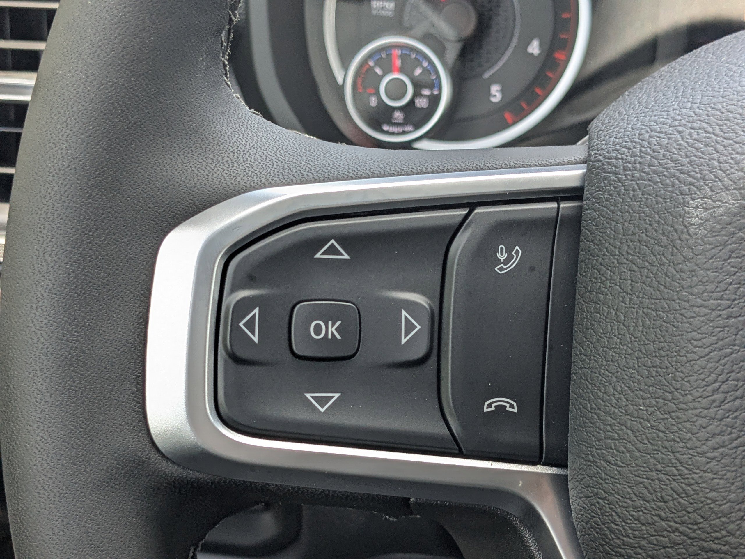 New 2026 RAM 3500 Big Horn AWD/4WD image 23