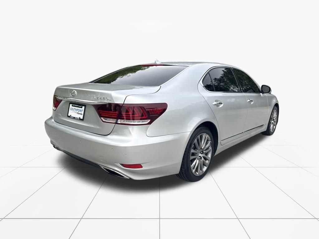 Used 2013 Lexus LS 460 L w/ Preferred Accessory Package image 9