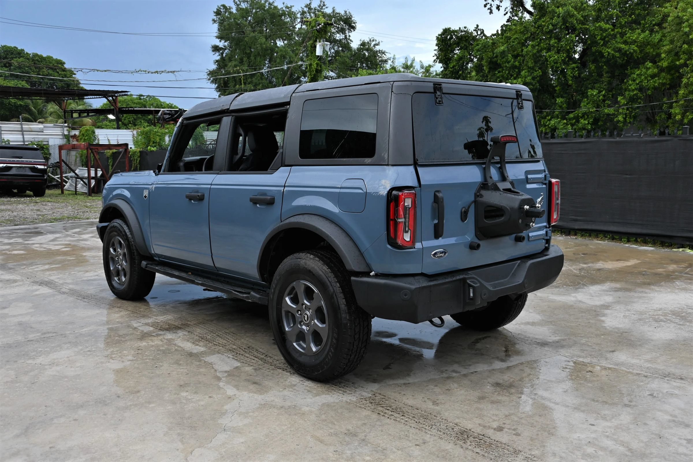 Used 2024 Ford Bronco Big Bend AWD/4WD image 5