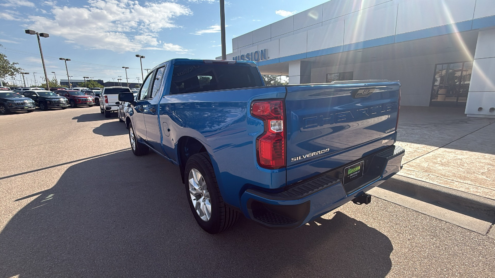 Used 2024 Chevrolet Silverado 1500 Custom RWD image 5