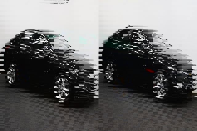 Used 2019 Chevrolet Malibu LT image 1