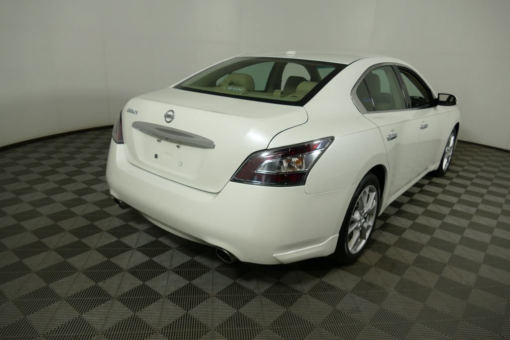 Used 2014 Nissan Maxima 3.5 SV w/ Technology Package FWD image 7