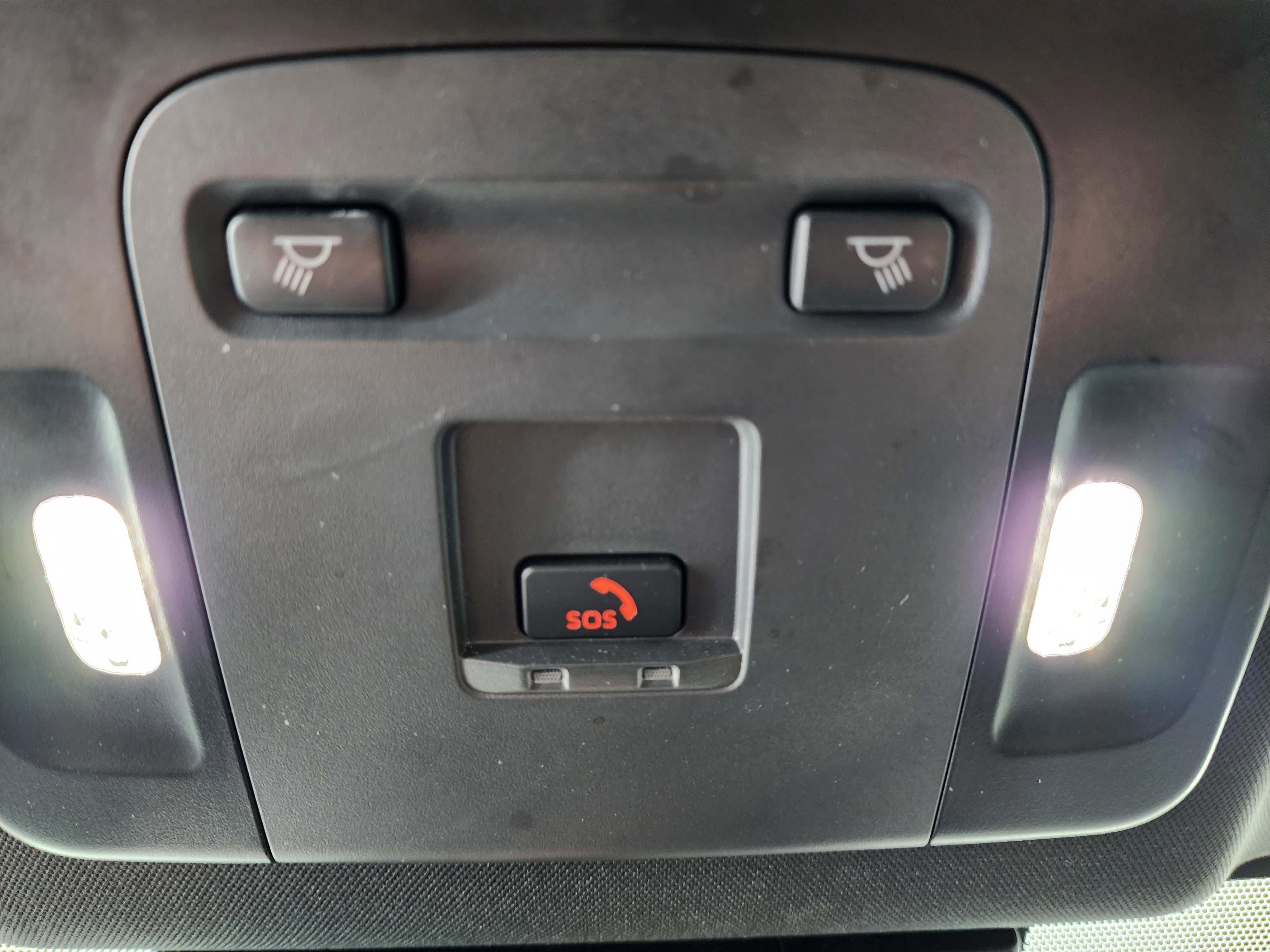 Used 2025 Toyota Camry SE image 44