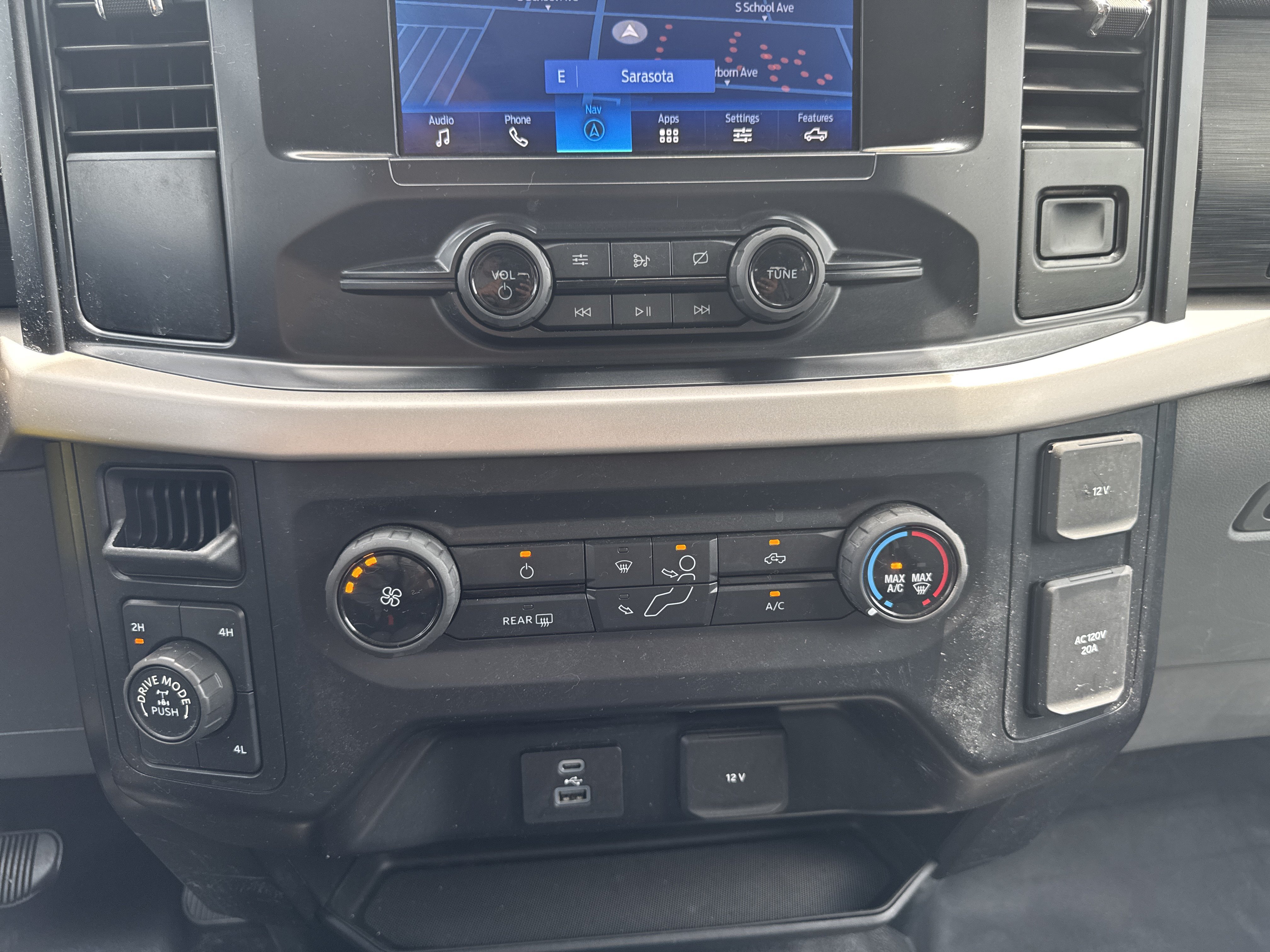 Used 2021 Ford F150 XL w/ Equipment Group 101A High AWD/4WD image 21