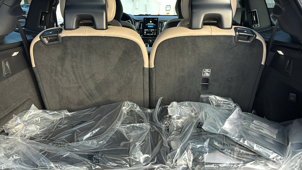 New 2027 Volvo XC90 T8 Ultra AWD/4WD image 29