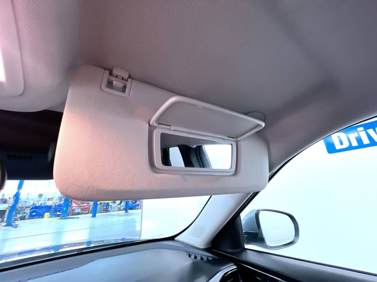Used 2025 Chevrolet TrailBlazer LT FWD image 33