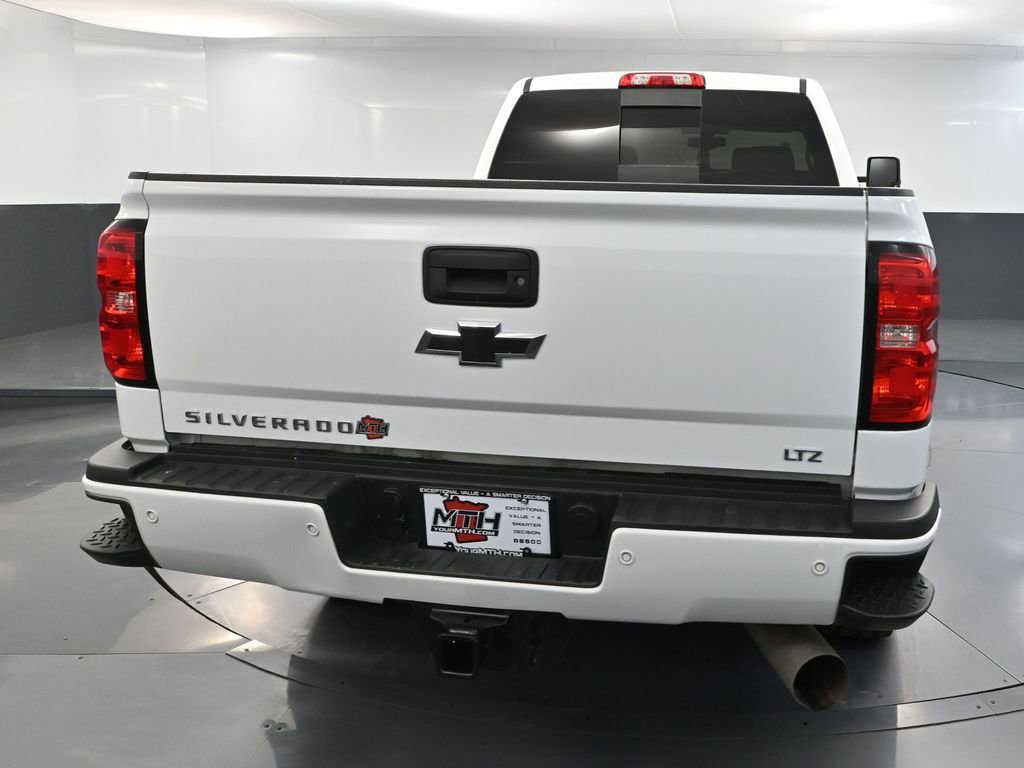 Used 2018 Chevrolet Silverado 3500 LTZ w/ Duramax Plus Package image 7