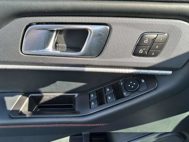 New 2027 Ford Explorer ST-Line w/ Premium Package RWD image 19