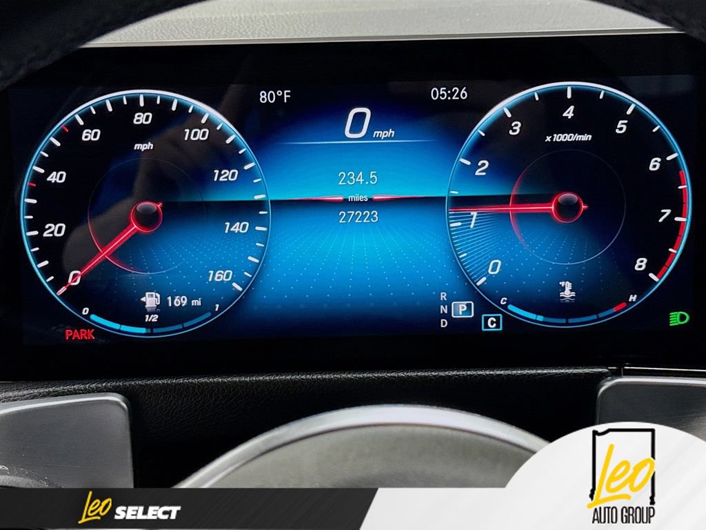 Used 2021 Mercedes-Benz GLB 250 4MATIC w/ Premium Package image 15