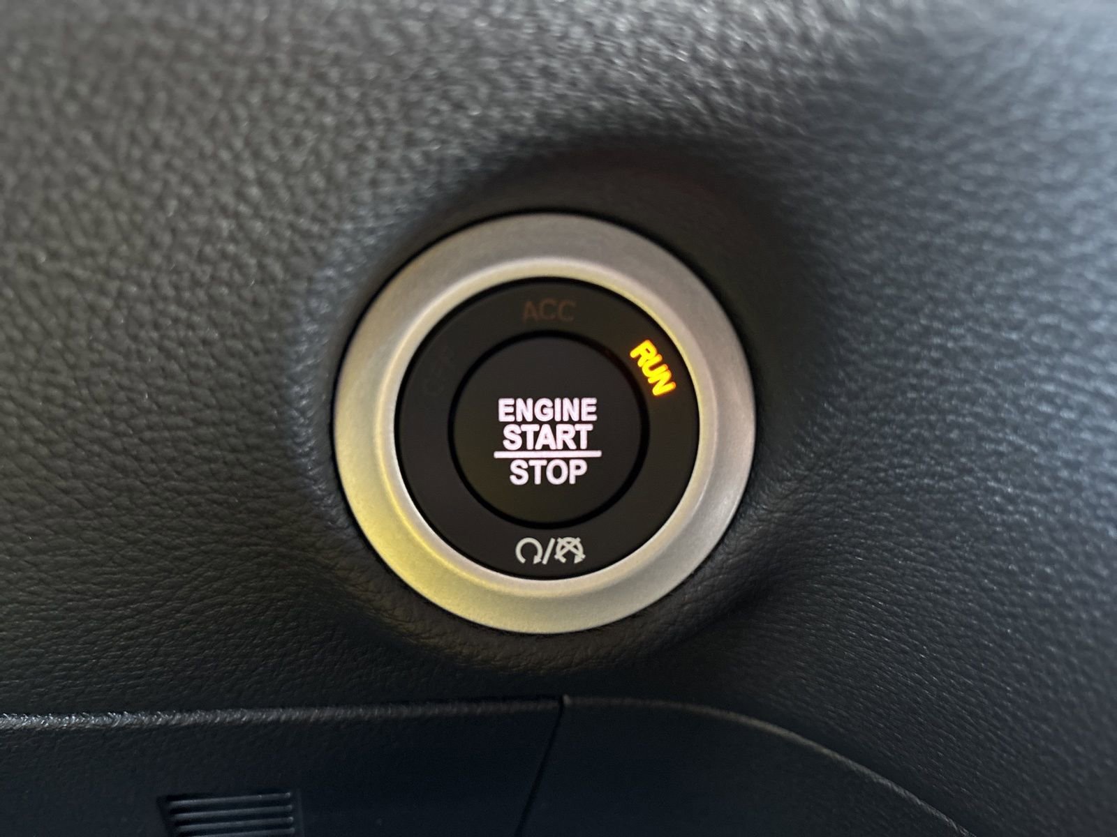 New 2026 Chrysler Pacifica Select w/ S Appearance Package image 33