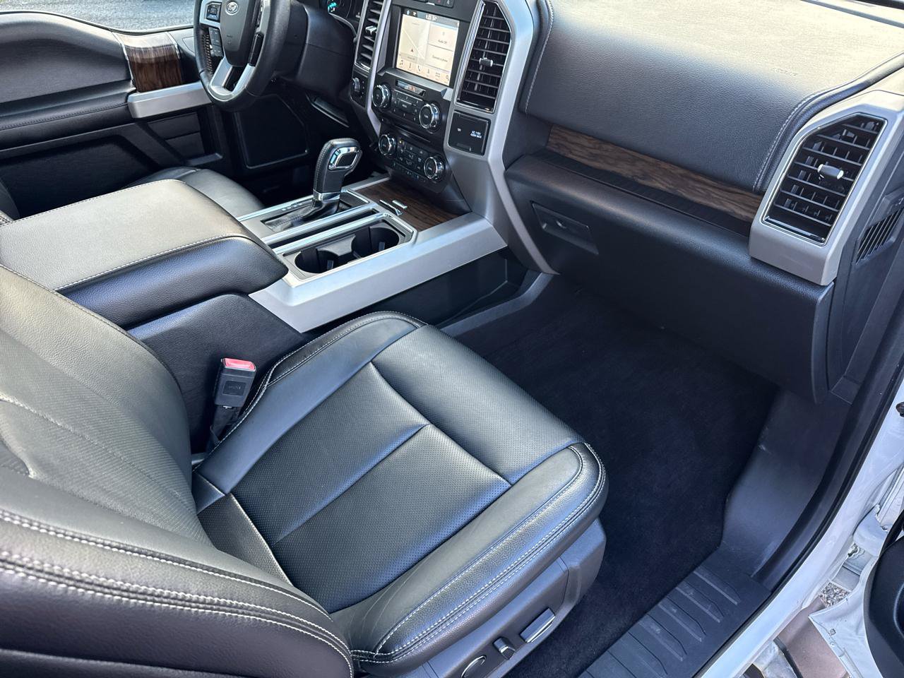 Used 2018 Ford F150 Lariat AWD/4WD image 40
