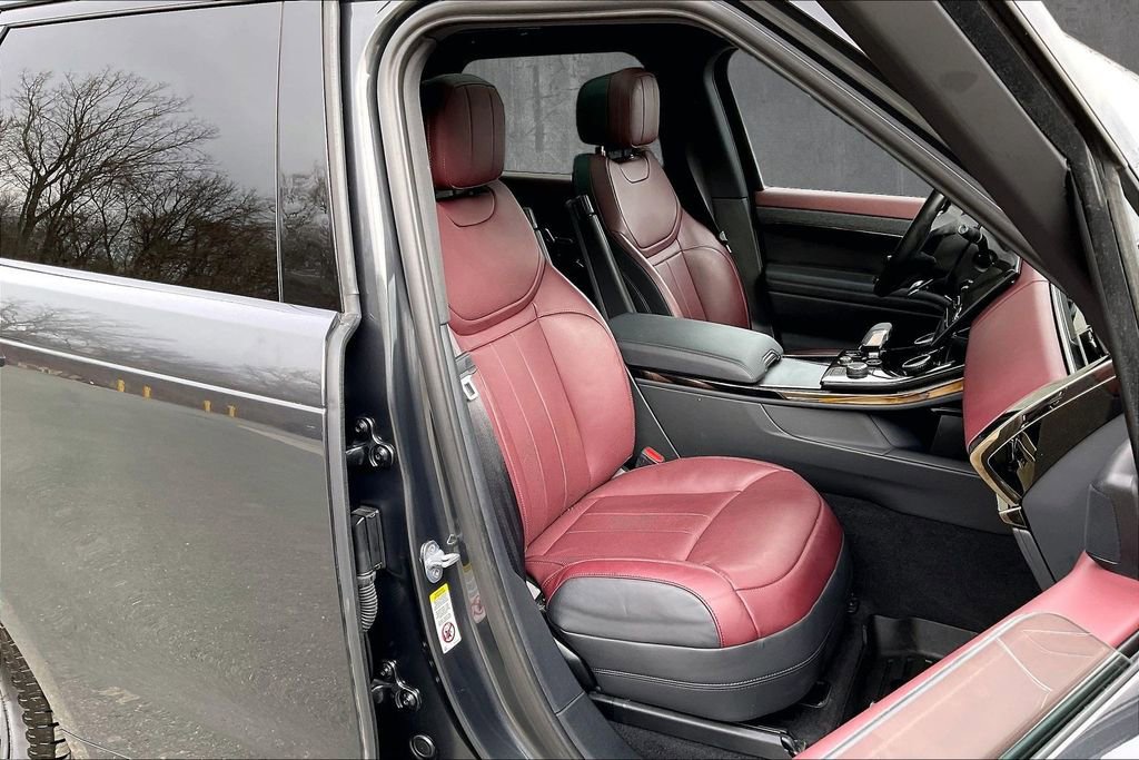 Used 2023 Land Rover Range Rover Sport SE Dynamic image 29