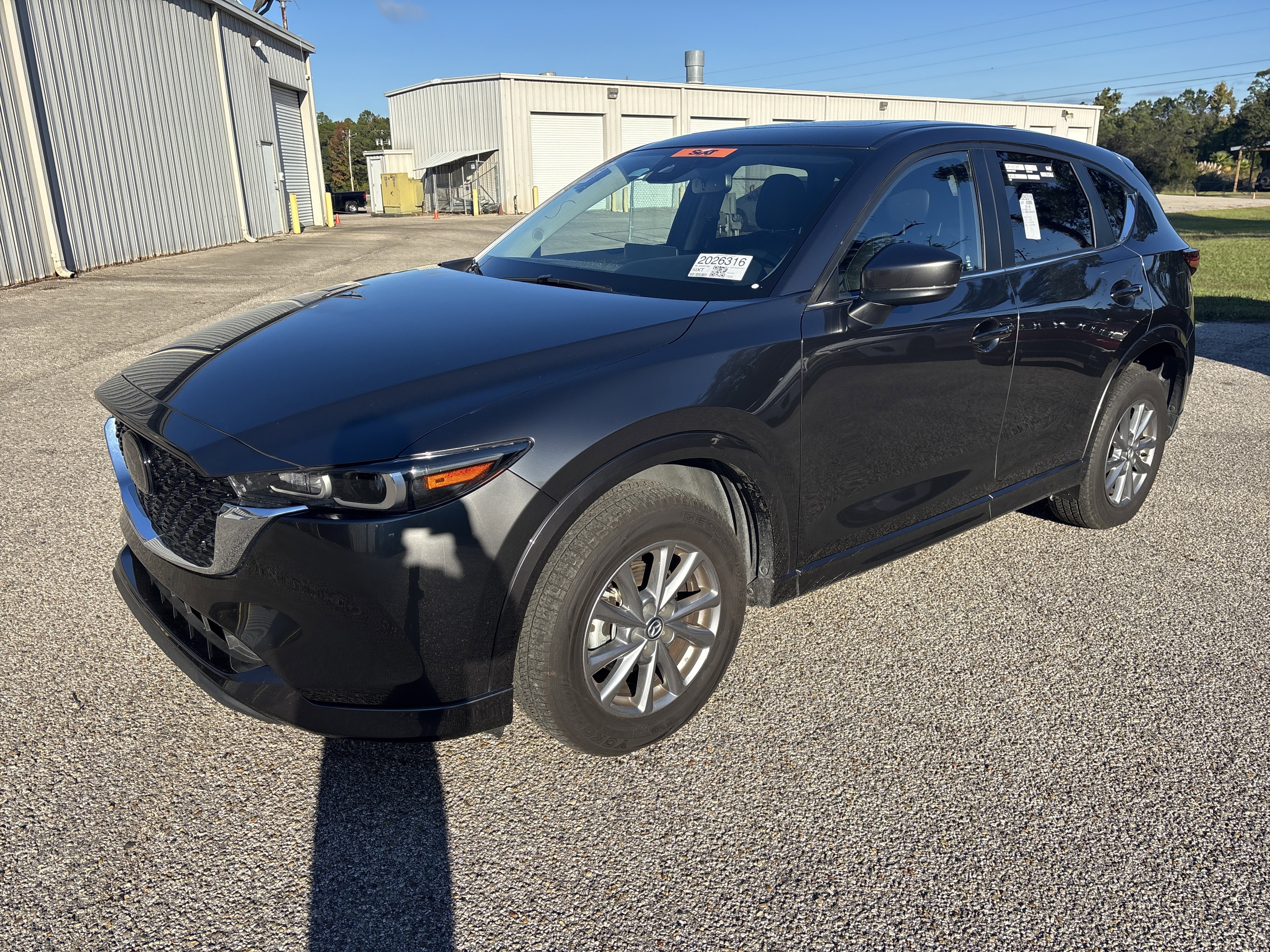 Used 2025 MAZDA CX-5 AWD 2.5 S w/ Preferred Package image 3