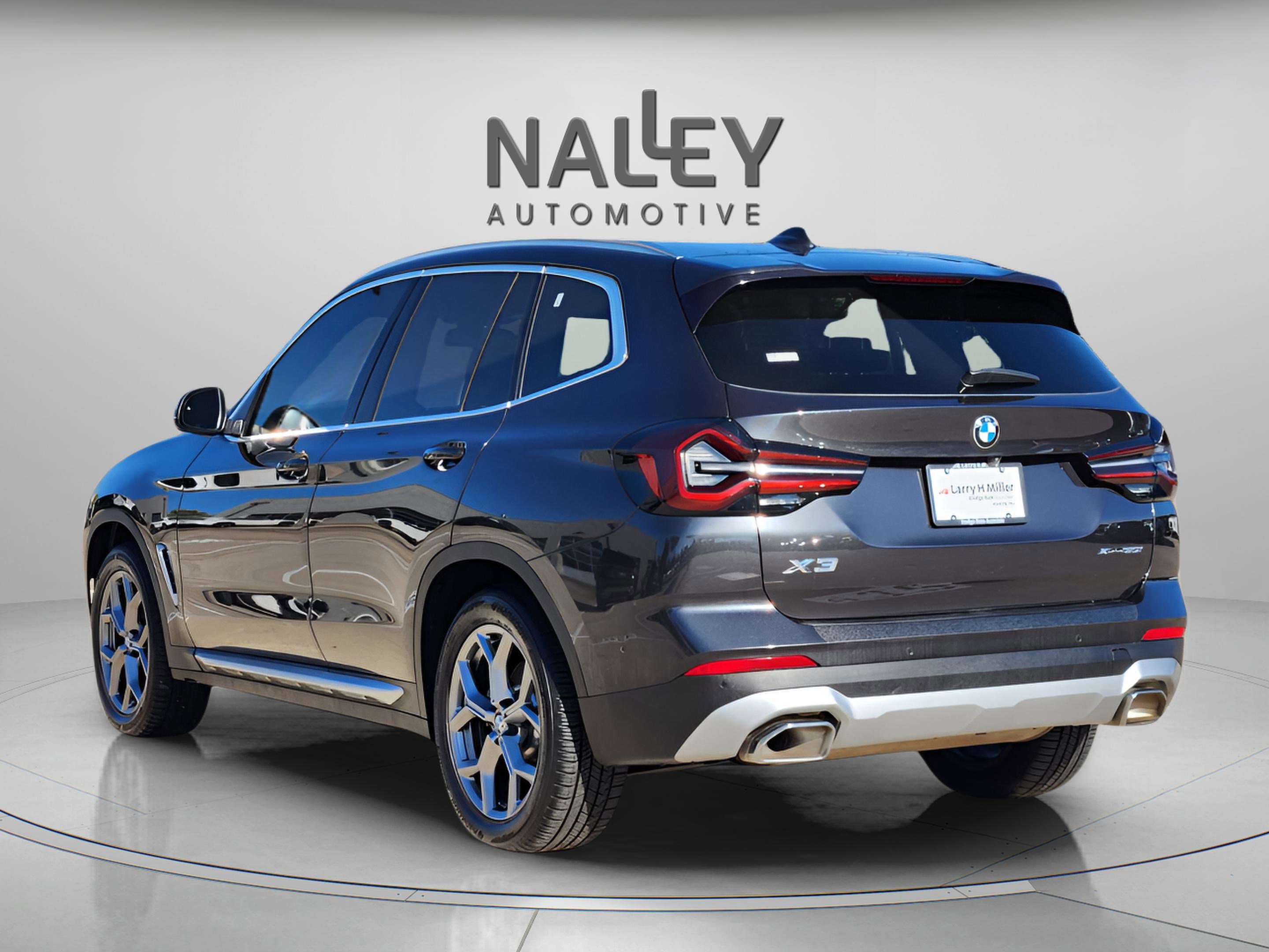 Used 2024 BMW X3 xDrive30i w/ Convenience Package image 4