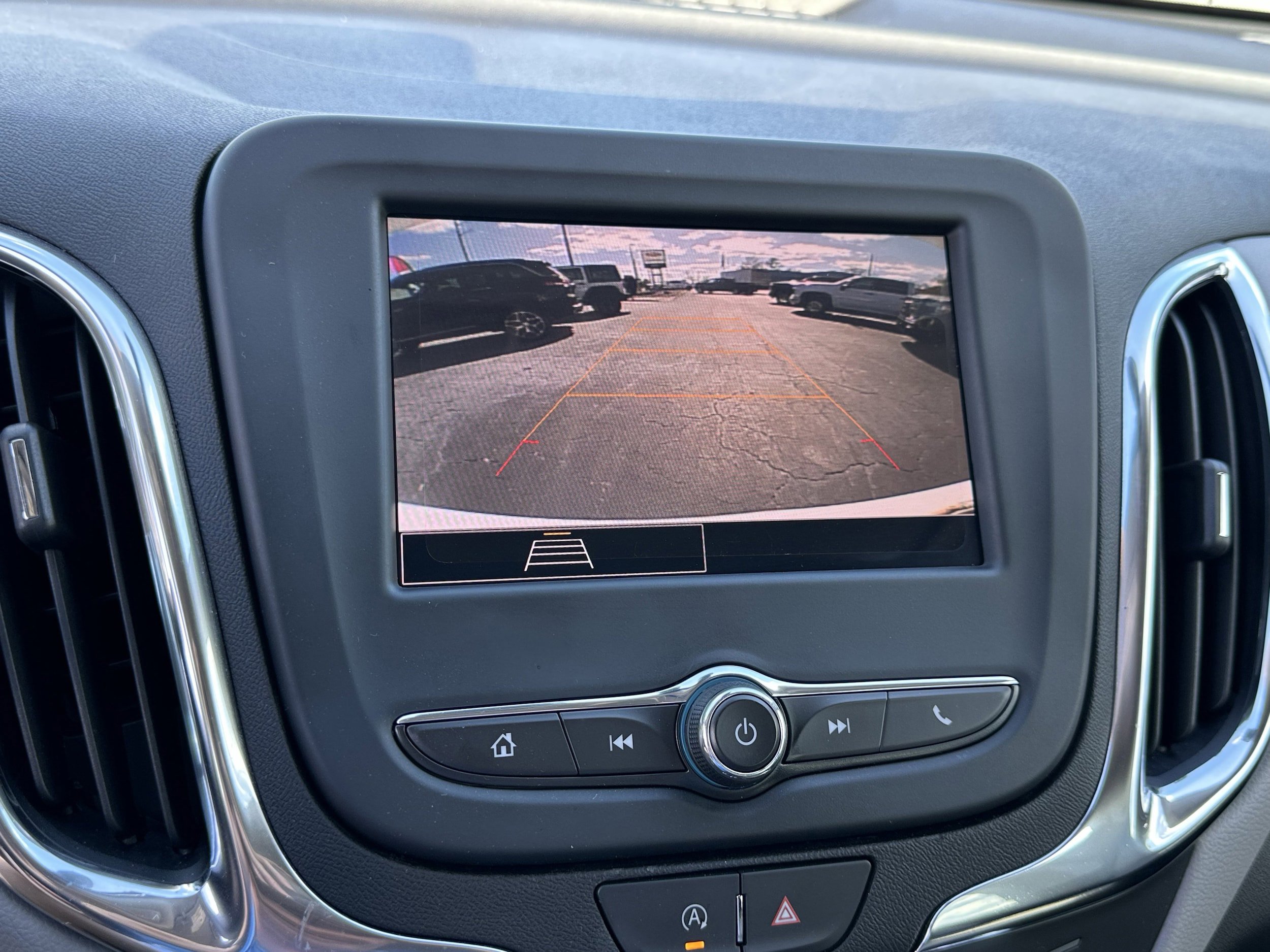 Used 2024 Chevrolet Equinox LS w/ Sport Edition image 24