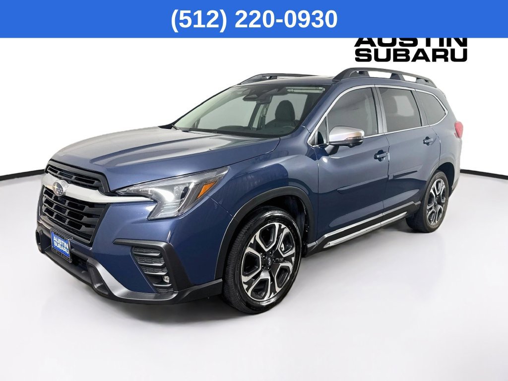 Used 2023 Subaru Ascent Limited w/ Technology Package AWD/4WD image 4