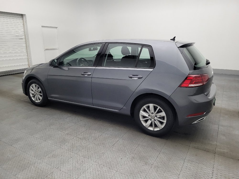 Used 2019 Volkswagen Golf S image 3