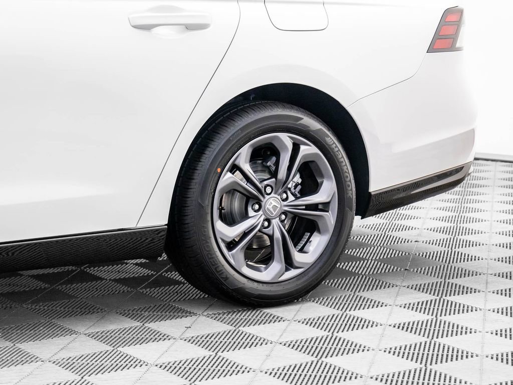 Certified 2025 Honda Accord EX-L image 29