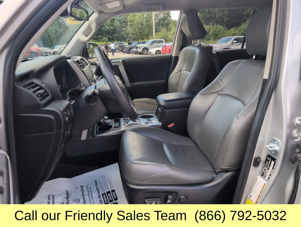 Certified 2021 Toyota 4Runner SR5 AWD/4WD image 11