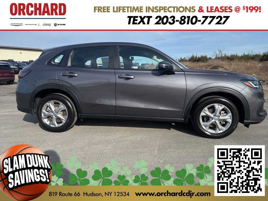 Used 2025 Honda HR-V LX image 2