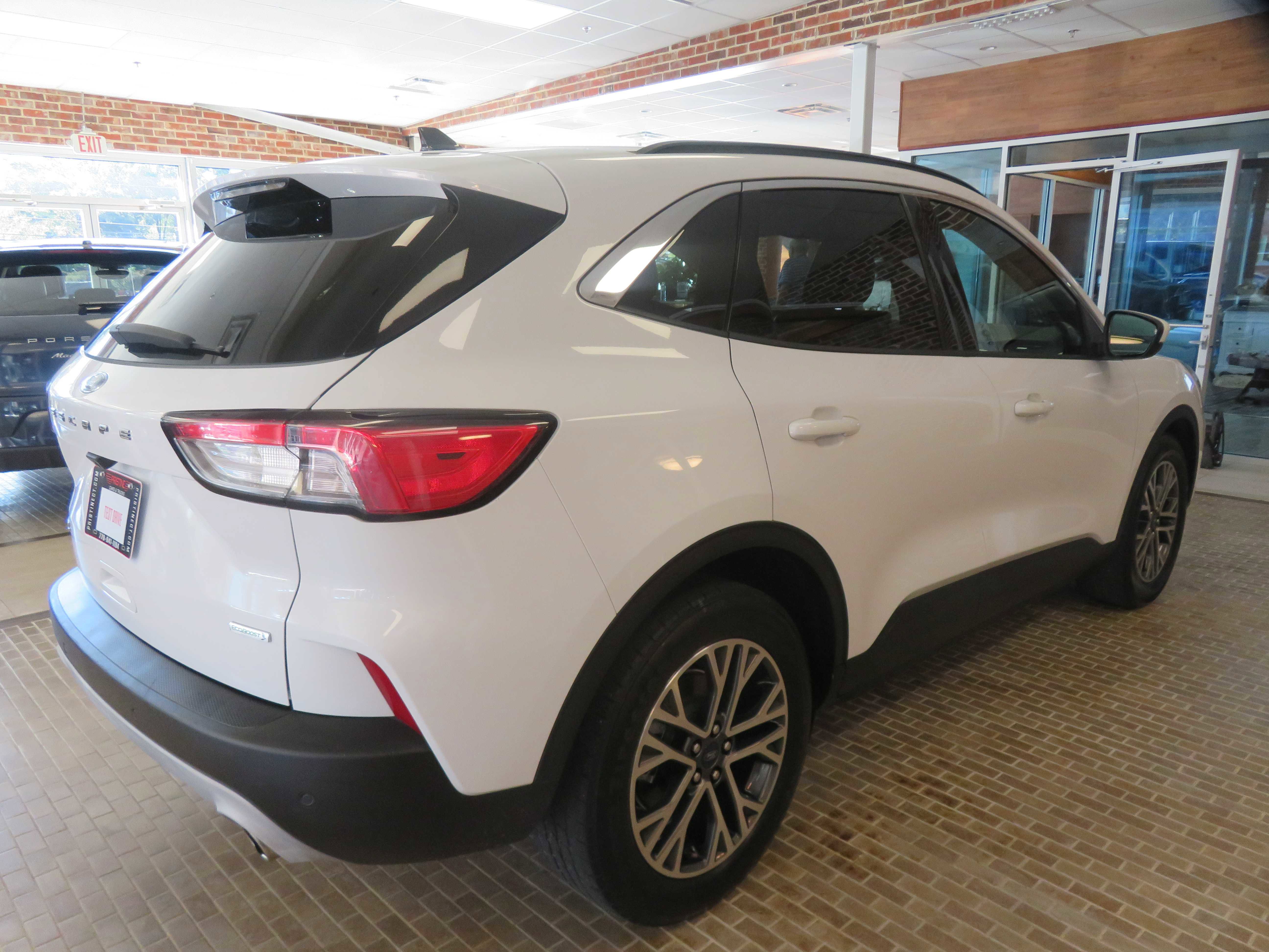 Used 2020 Ford Escape SEL image 55