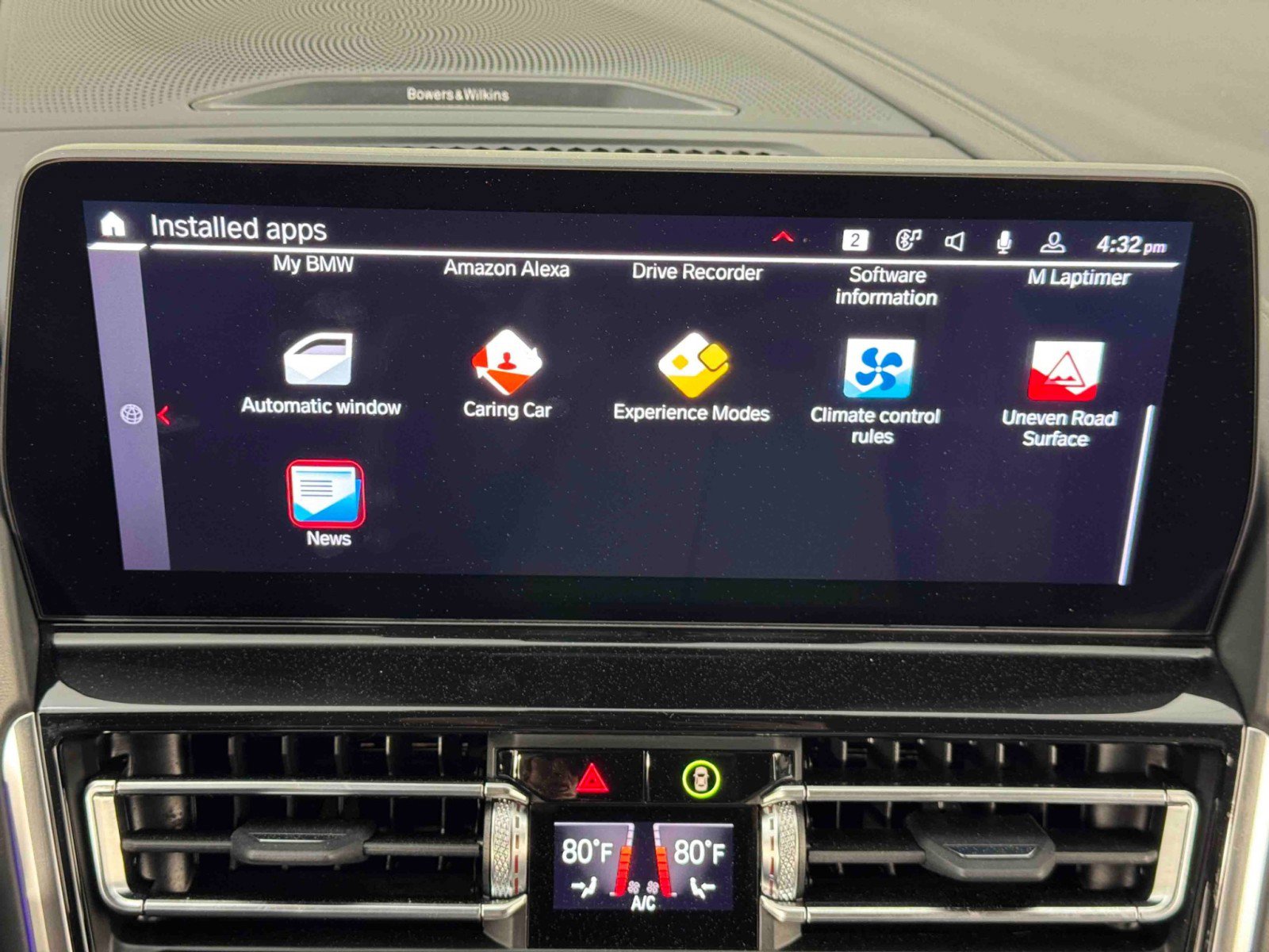 Used 2025 BMW M8 Competition w/ M Carbon Exterior Package AWD/4WD image 31