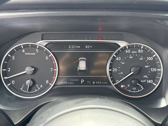 Used 2024 Nissan Rogue SV FWD image 27