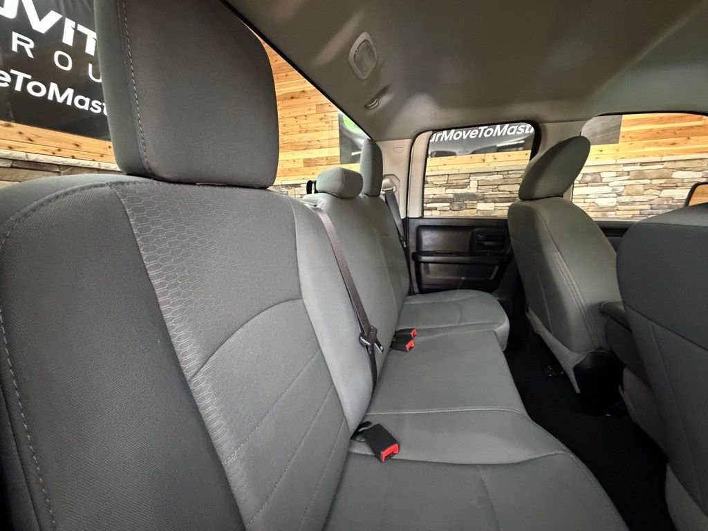 Used 2018 RAM 1500 Express w/ Express Value Package image 30