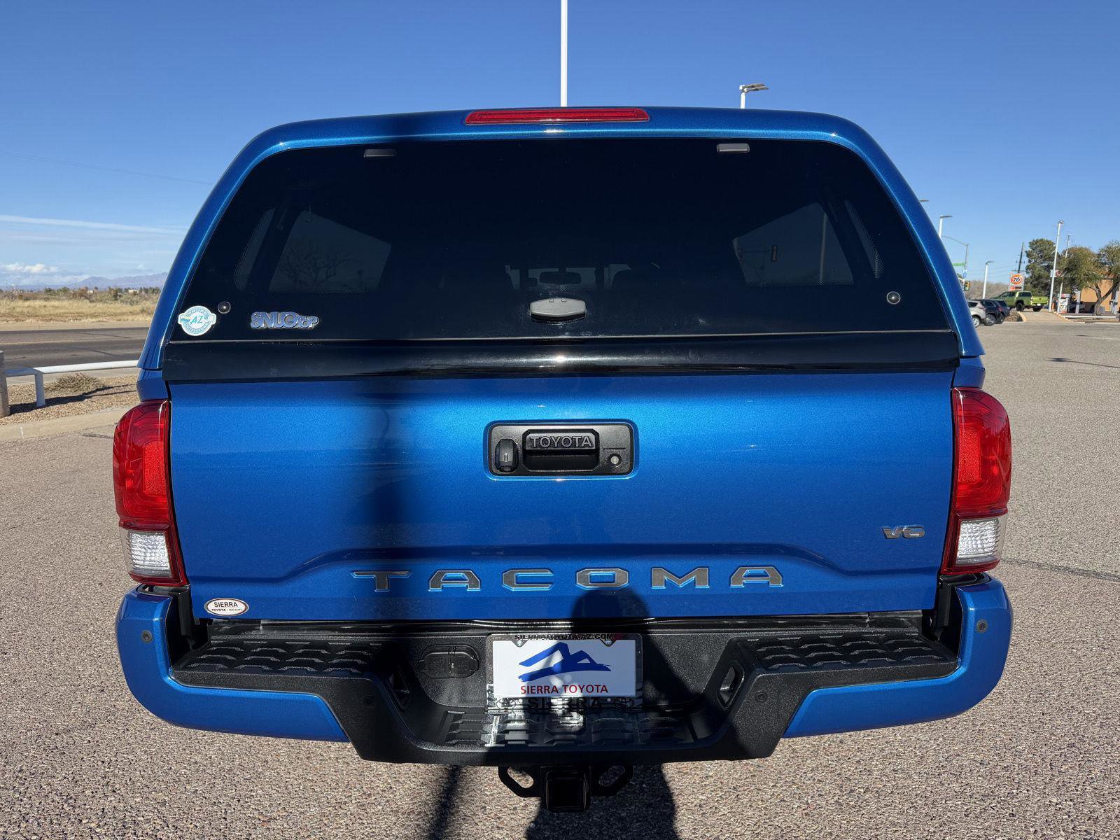 Certified 2016 Toyota Tacoma TRD Sport image 5